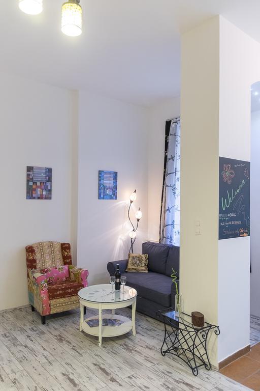 בודפשט Standard Apartment By Hi5-Liszt Ferenc Square מראה חיצוני תמונה
